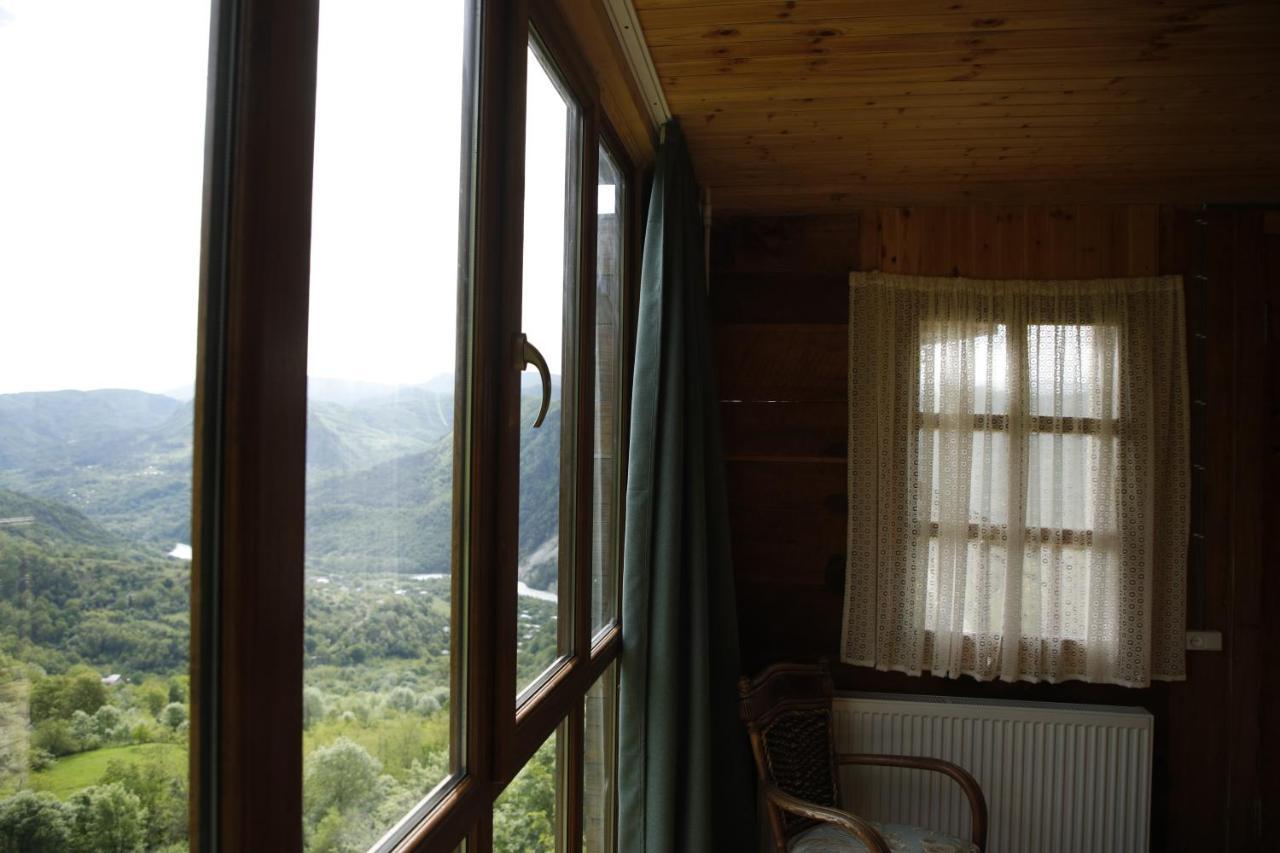 Gentry House Otel Ambrolauri Dış mekan fotoğraf