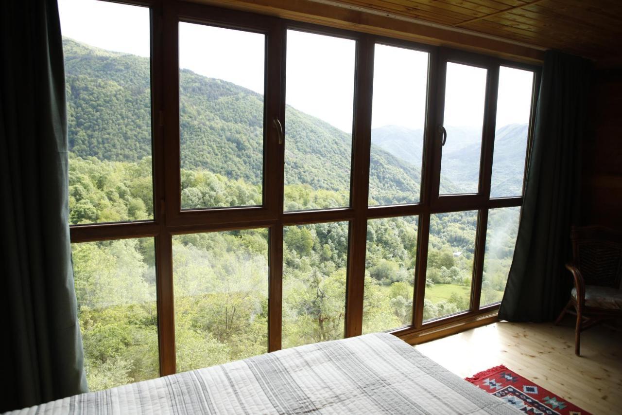 Gentry House Otel Ambrolauri Dış mekan fotoğraf